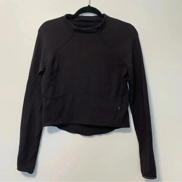 Lululemon  black cropped sweater - Picture 1 of 5